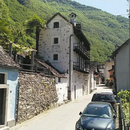 Residenza Americana Someo Екстериор снимка